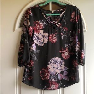 Floral Blouse Size Medium